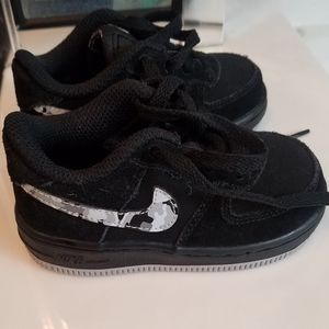 Toddler Nike shoes